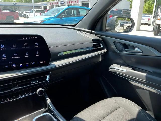 2024 Chevrolet Traverse FWD LT