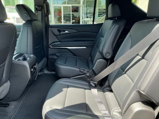 2026 Chevrolet Traverse FWD LT