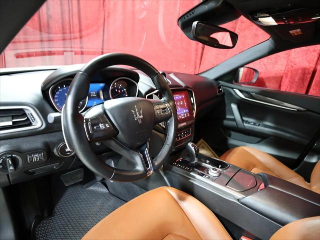 2018 Maserati Ghibli Standard