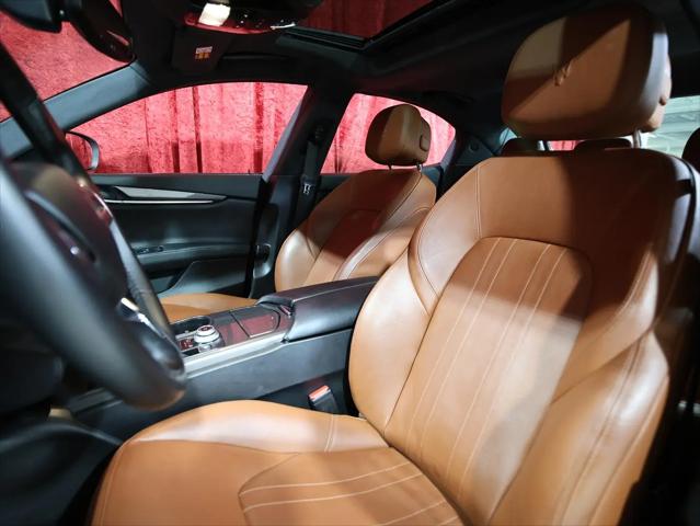 2018 Maserati Ghibli Standard