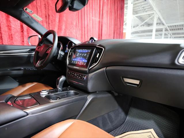 2018 Maserati Ghibli Standard