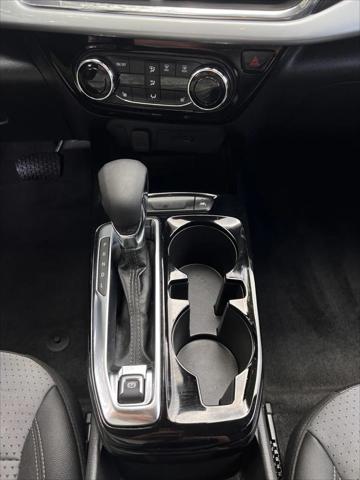 2025 Chevrolet Trax FWD LT