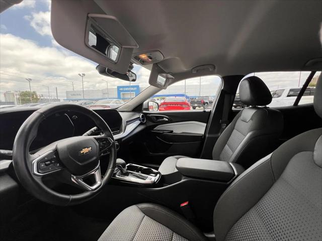 2025 Chevrolet Trax FWD LT