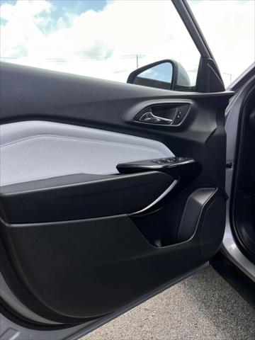 2025 Chevrolet Trax FWD LT