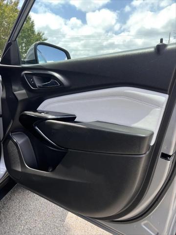 2025 Chevrolet Trax FWD LT
