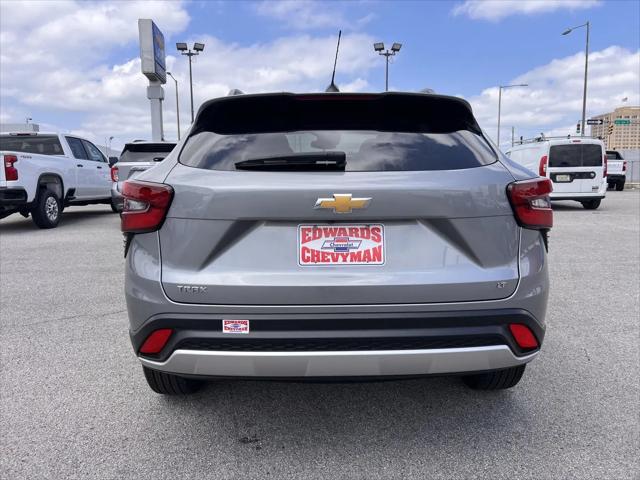 2025 Chevrolet Trax FWD LT
