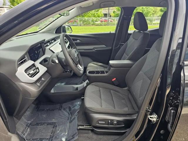 2027 Chevrolet Bolt LT FWD