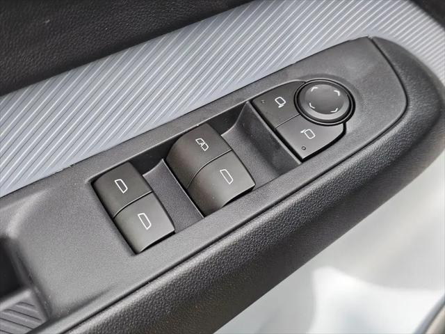 2027 Chevrolet Bolt LT FWD