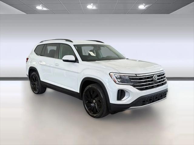 2026 Volkswagen Atlas SE with Technology