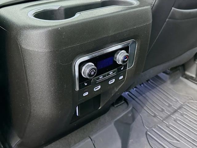 2021 GMC Yukon XL 4WD AT4