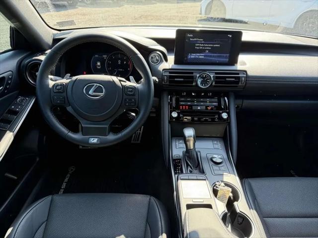 2025 Lexus IS 350 F SPORT