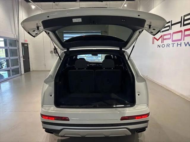 2025 Audi Q7 Premium Plus 55 TFSI quattro Tiptronic