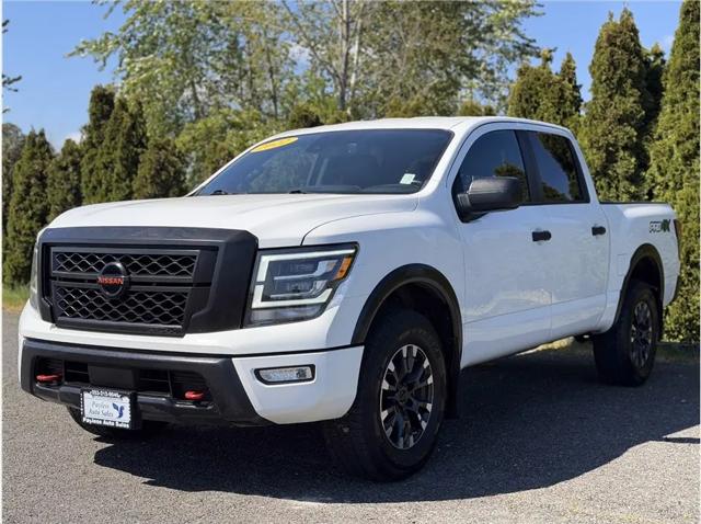 2022 Nissan Titan Crew Cab PRO-4X 4x4