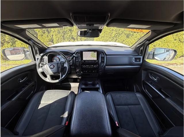 2022 Nissan Titan Crew Cab PRO-4X 4x4