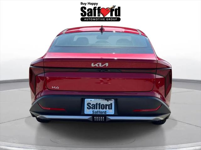 2025 Kia K4 LXS
