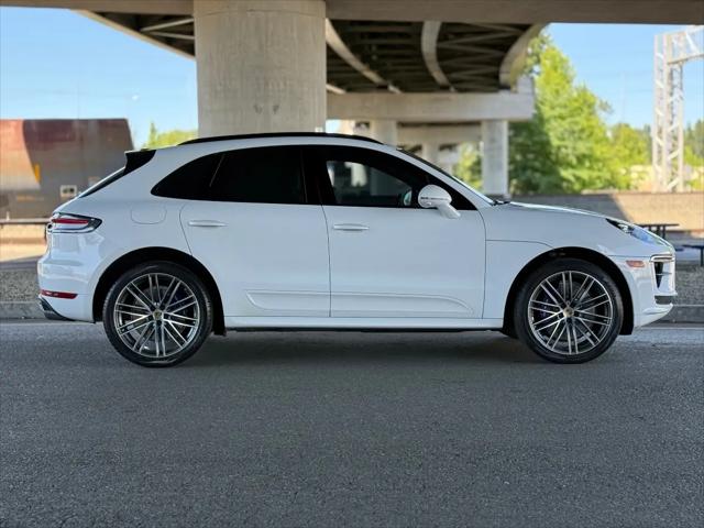 2021 Porsche Macan Turbo