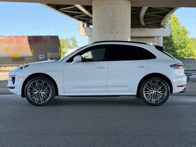 2021 Porsche Macan Turbo