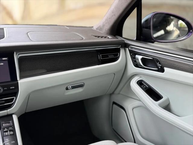 2021 Porsche Macan Turbo