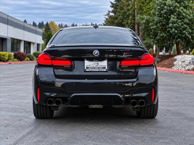2023 BMW M5 Standard