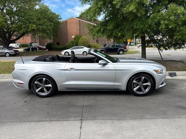 2017 Ford Mustang V6