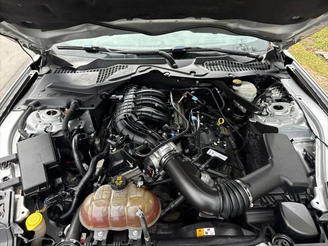 2017 Ford Mustang V6