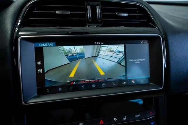 2019 Jaguar F-PACE 25t Prestige