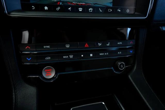2019 Jaguar F-PACE 25t Prestige