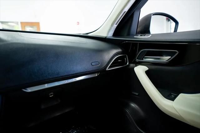 2019 Jaguar F-PACE 25t Prestige