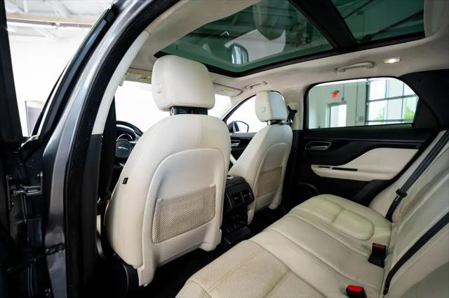 2019 Jaguar F-PACE 25t Prestige