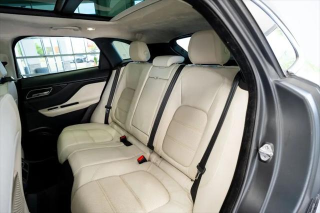 2019 Jaguar F-PACE 25t Prestige