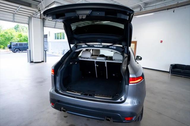 2019 Jaguar F-PACE 25t Prestige