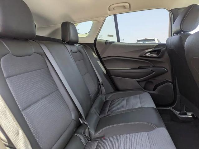 2025 Chevrolet Trax FWD LT
