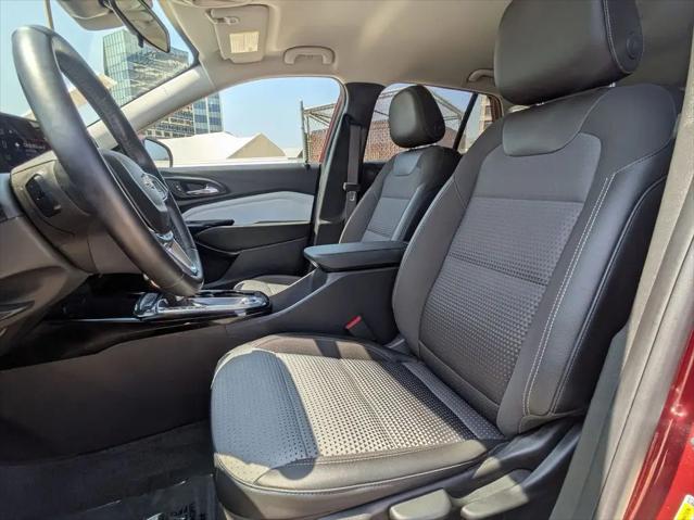 2025 Chevrolet Trax FWD LT