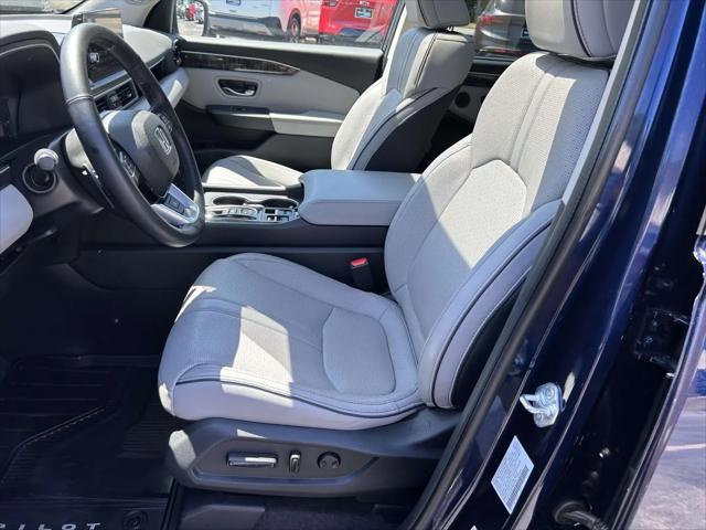 2023 Honda Pilot AWD Elite