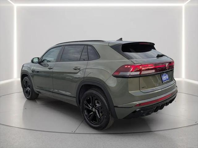 2026 Volkswagen Atlas Cross Sport SEL R-Line Black