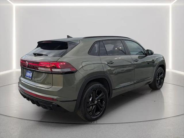 2026 Volkswagen Atlas Cross Sport SEL R-Line Black