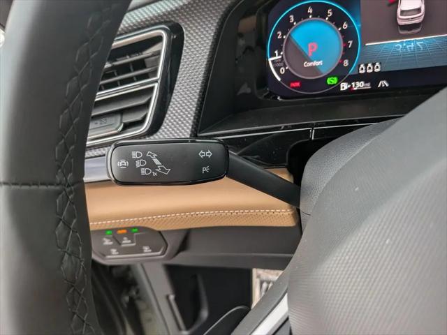 2026 Volkswagen Atlas Cross Sport SEL R-Line Black