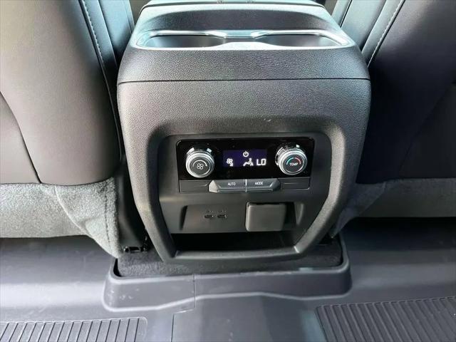 2026 GMC Acadia AT4 AWD