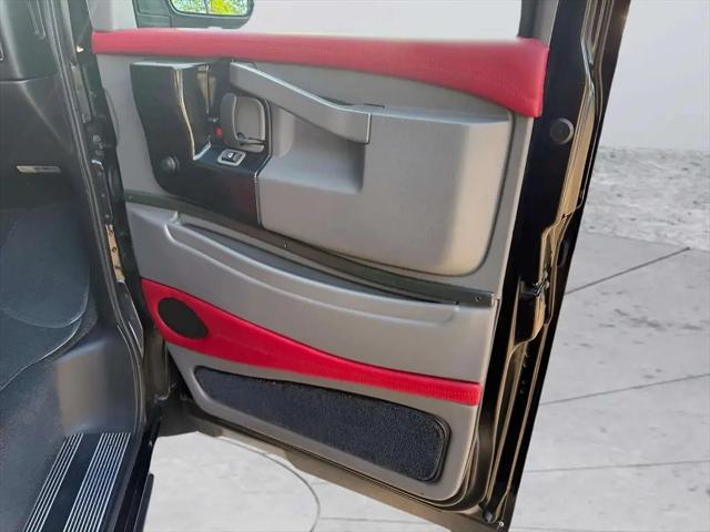 2018 GMC Savana 2500 Work Van
