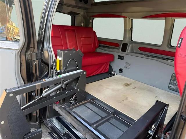2018 GMC Savana 2500 Work Van