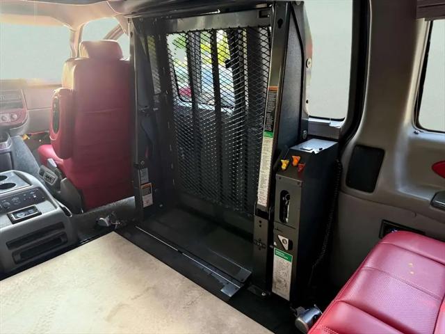2018 GMC Savana 2500 Work Van