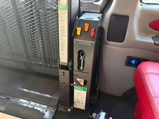 2018 GMC Savana 2500 Work Van