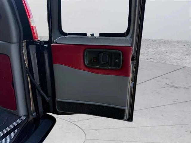 2018 GMC Savana 2500 Work Van