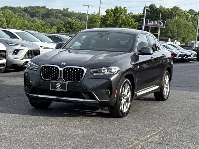 2024 BMW X4 xDrive30i