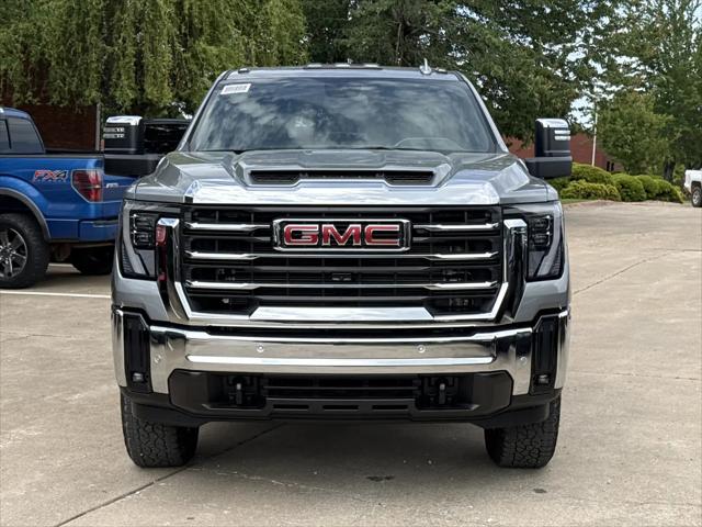 2026 GMC Sierra 2500HD Crew Cab, Standard Bed, SLT, 4WD