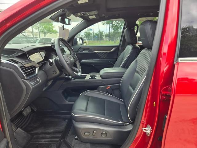 2024 GMC Acadia FWD Denali