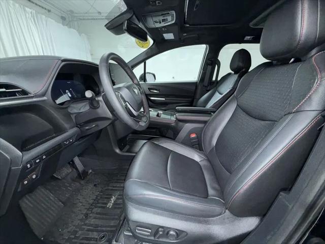 2025 Toyota Sienna XSE