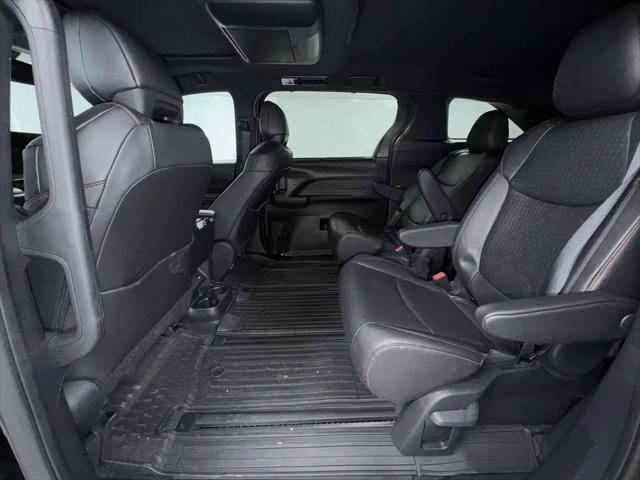 2025 Toyota Sienna XSE