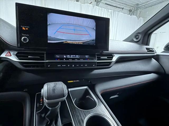 2025 Toyota Sienna XSE