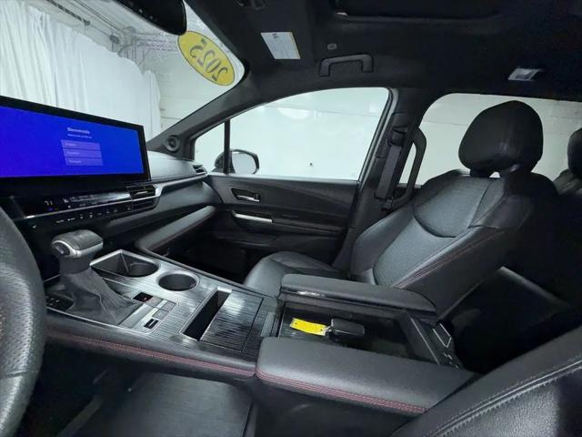 2025 Toyota Sienna XSE